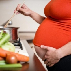 Ăn gì để đối phó với 4 triệu chứng gây khó chịu nhất trong thai kì?