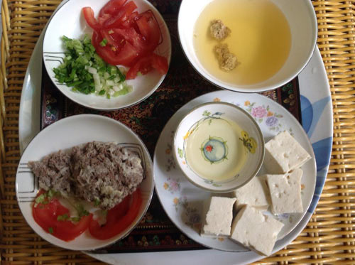 1428635054-11065922_1564526890466945_3210512012894678710_n Nhật ký ăn dặm: Cháo cua đồng đậu phụ sốt hành hoa - 2