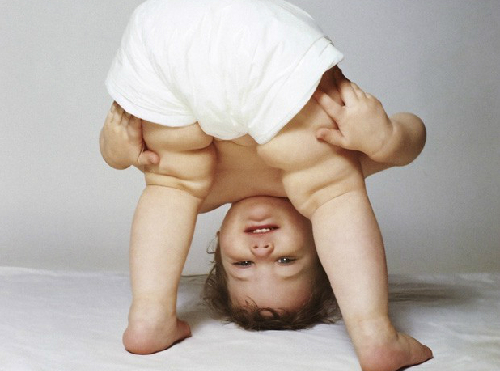 8-dac-diem-khien-cac-me-phat-dien-vi-quan-ao-tre-con_30d810d3c6