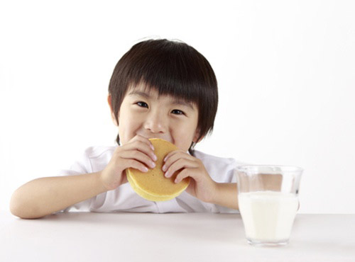 buoisang Thói quen buổi sáng khiến con kém thông minh - 1