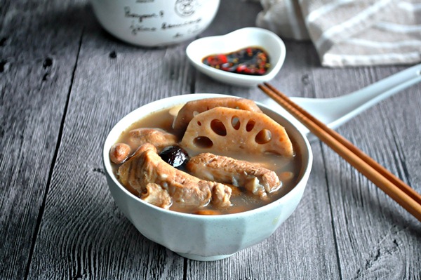 lotus-root-peanut-soup_1-1498119552-width600height399