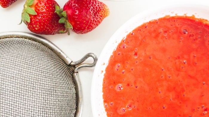 use-a-sieve-if-you-want-super-smooth-baby-food-100618793