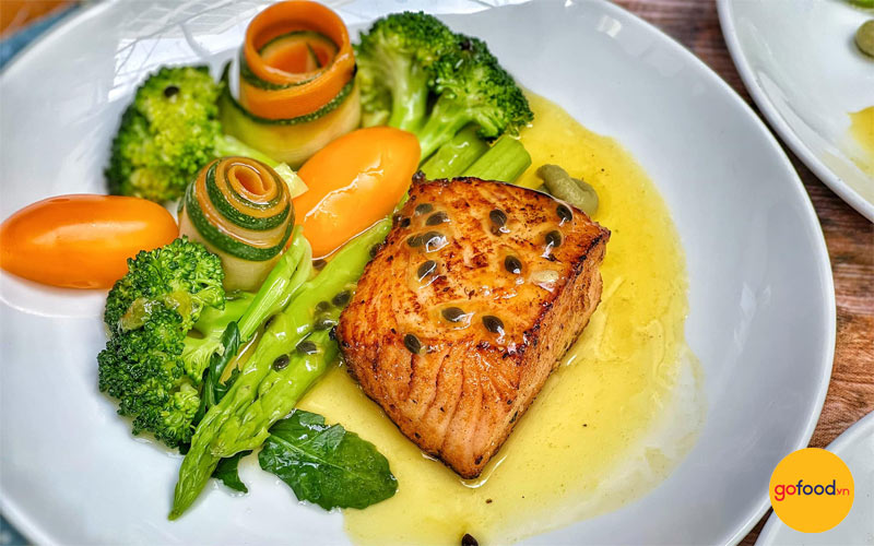 3 cách làm cá hồi áp chảo măng tây ngon tuyệt hảo